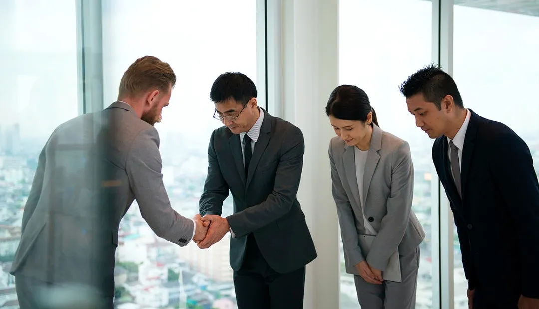 Business Etiquette: Insights and Tips for Working in Japan